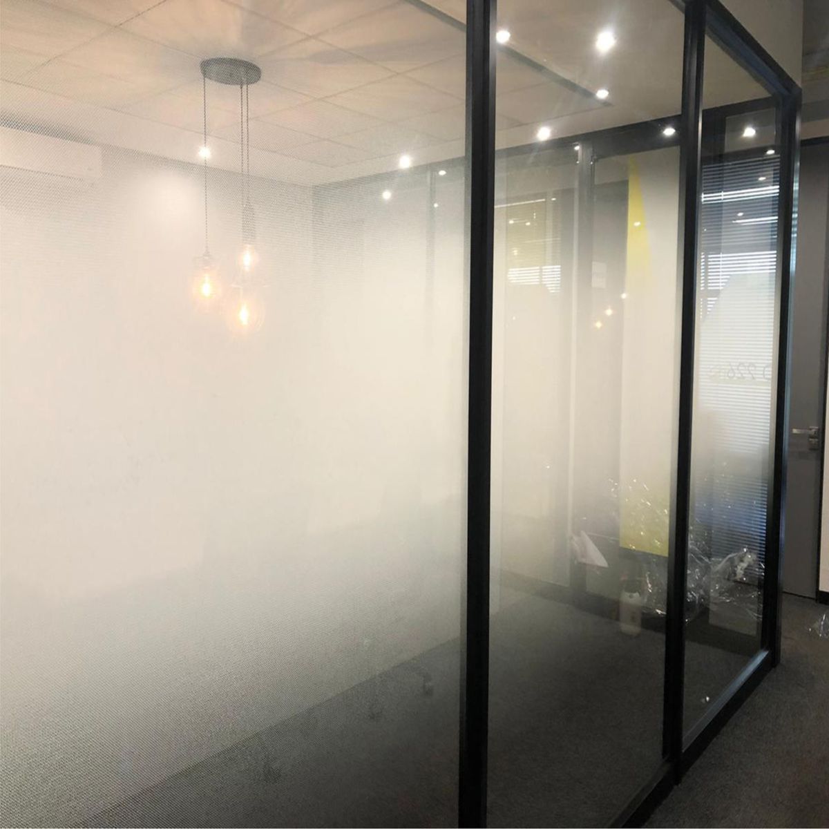 Klingshield Central Frosted Fade Window Film - 1.5m x 5m